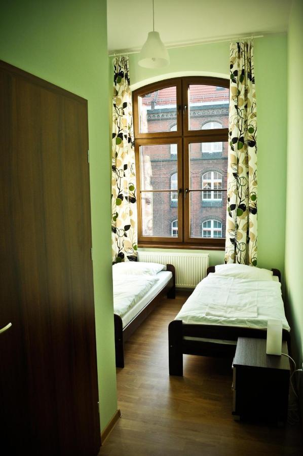 Big City Hostel Wroclaw Room photo